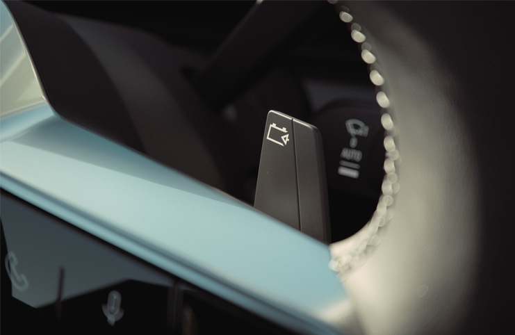 Hatékony lassítás, visszanyert energia Hatékony lassítás, visszanyert energia