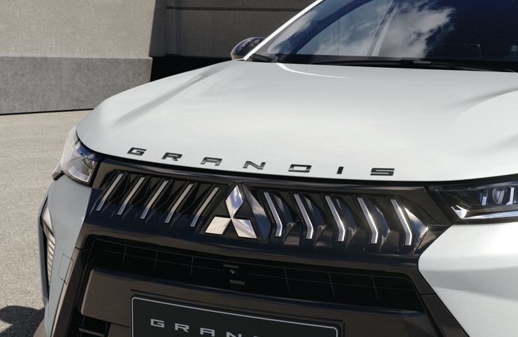 Motorháztető felirat Motorháztető felirat