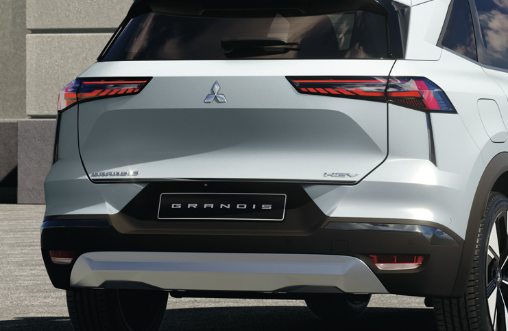 Csomagtérajtó díszítés Csomagtérajtó díszítés